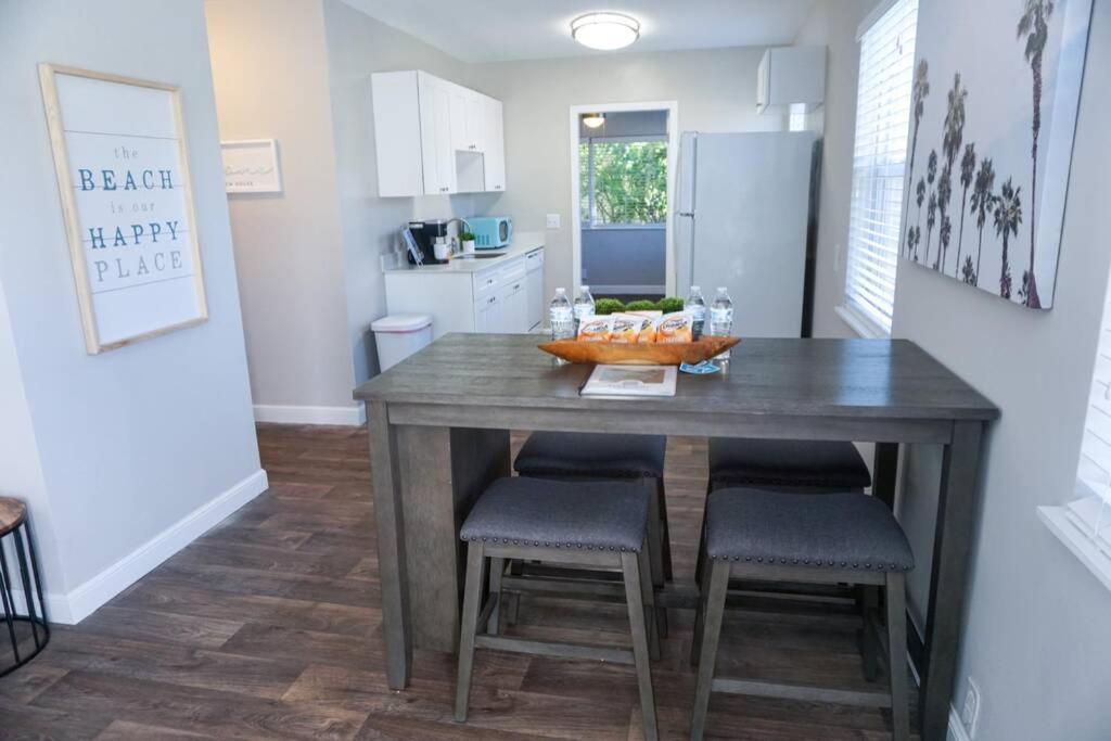The Beach House At Seascape Steps From The Beach, Marina And Shops! West Palm Beach Eksteriør billede