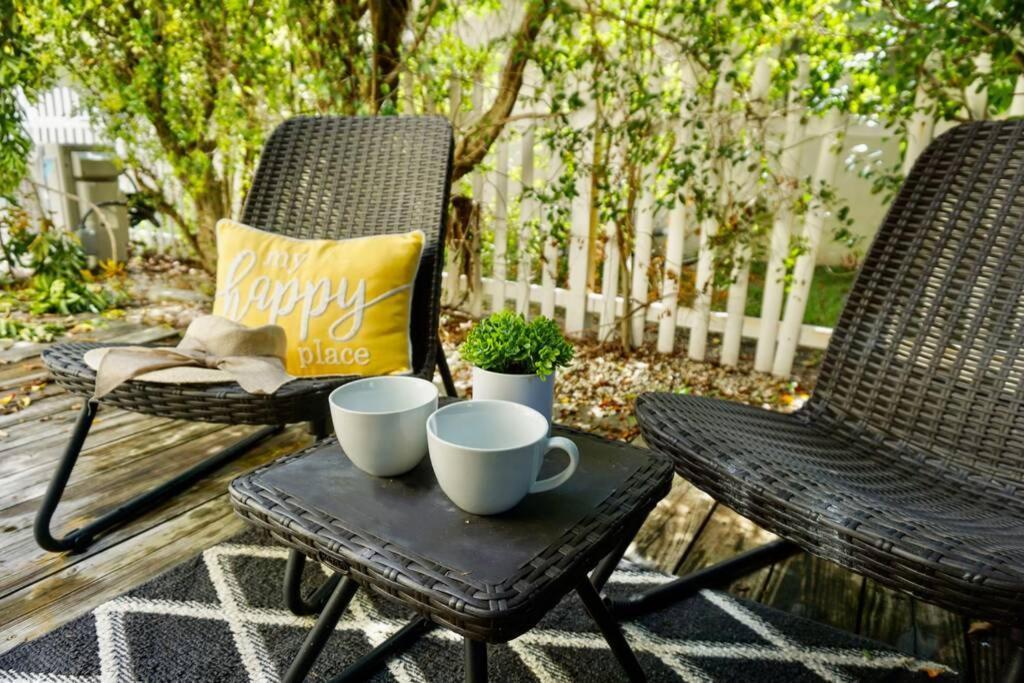 The Beach House At Seascape Steps From The Beach, Marina And Shops! West Palm Beach Eksteriør billede