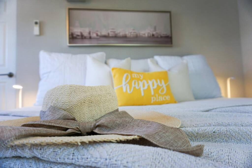The Beach House At Seascape Steps From The Beach, Marina And Shops! West Palm Beach Eksteriør billede