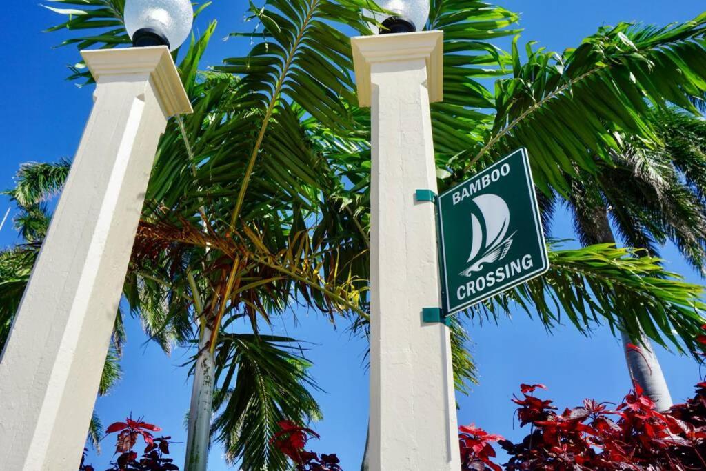 The Beach House At Seascape Steps From The Beach, Marina And Shops! West Palm Beach Eksteriør billede