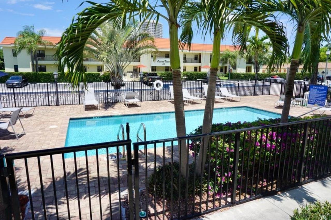 The Beach House At Seascape Steps From The Beach, Marina And Shops! West Palm Beach Eksteriør billede