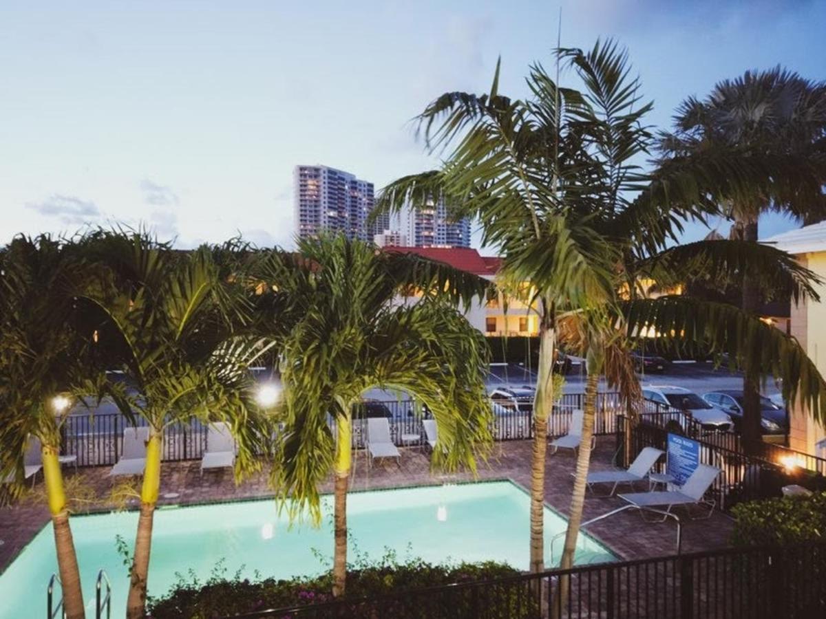 The Beach House At Seascape Steps From The Beach, Marina And Shops! West Palm Beach Eksteriør billede